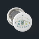 SIE/SIE KENNEN mystische Augenfarbe Magische Wasse Button<br><div class="desc">Dekorieren Sie Ihr Outfit mit diesem coolen Kunstknopf. Sie können ihn anpassen und auch Text hinzufügen. Karo in meinem Shop für viel mehr Farben,  Pronomen und Muster aller Art! Lass mir Bescheid,  wenn du auch etwas Gewohntes willst.</div>
