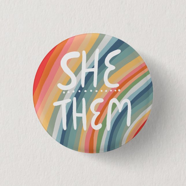 Sie/sie Pronouns farbenfrohe handgemachte Regenbog Button (Vorderseite)