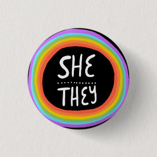 SIE/SIE Pronouns farbenfroher Wonky Rainbow Circle Button