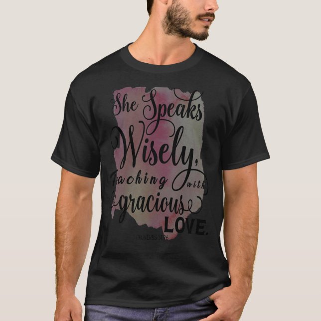 Sie spricht klugerweise mit grausamer Liebe T-Shirt (Vorderseite)