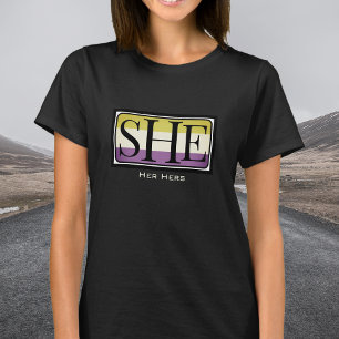 Sie spricht sich für ein nicht binäres Geschlechte T-Shirt