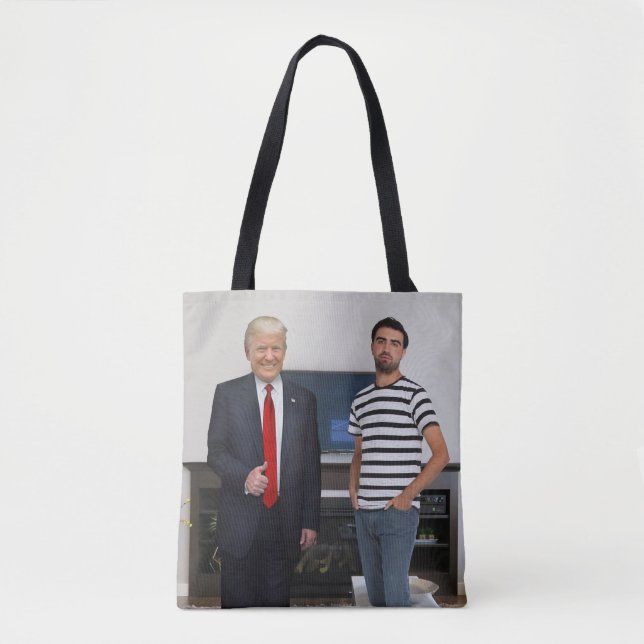 Sie treffen Präsident Donald Trump | Foto hinzufüg (Vorderseite)