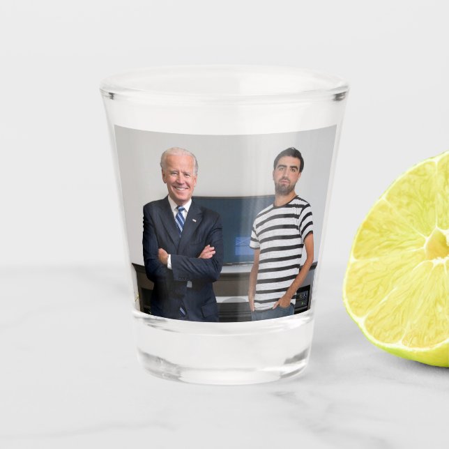 Sie treffen Präsident Joe Biden | Foto hinzufügen Schnapsglas (Vorderseite)