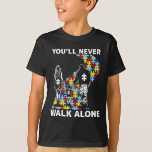 Sie werden niemals allein auf Autismus aufmerksam  T-Shirt