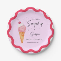 Sie wurde in rosa rotes Retro-Brautparty aufgezoge