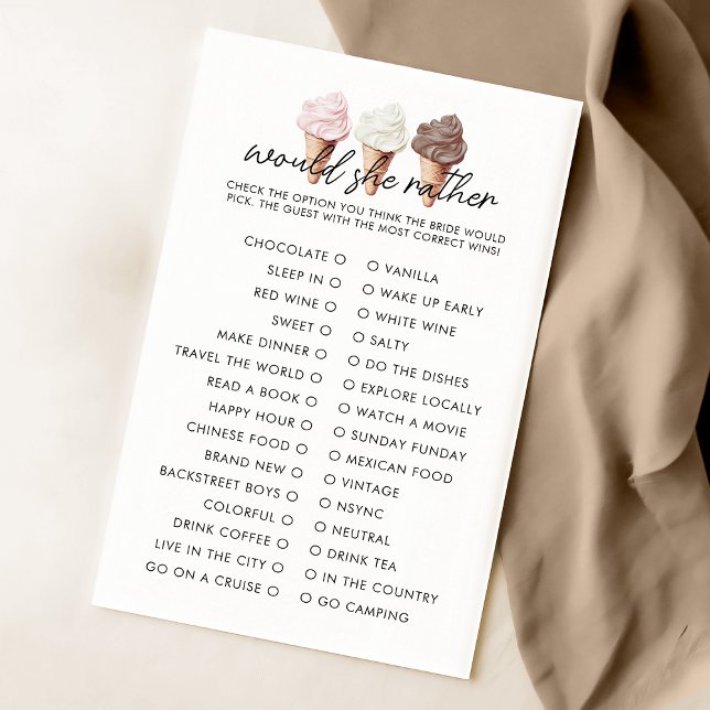 Sie wurde mit einer Dusche überhäuft, würde sie eh (Von Creator hochgeladen)