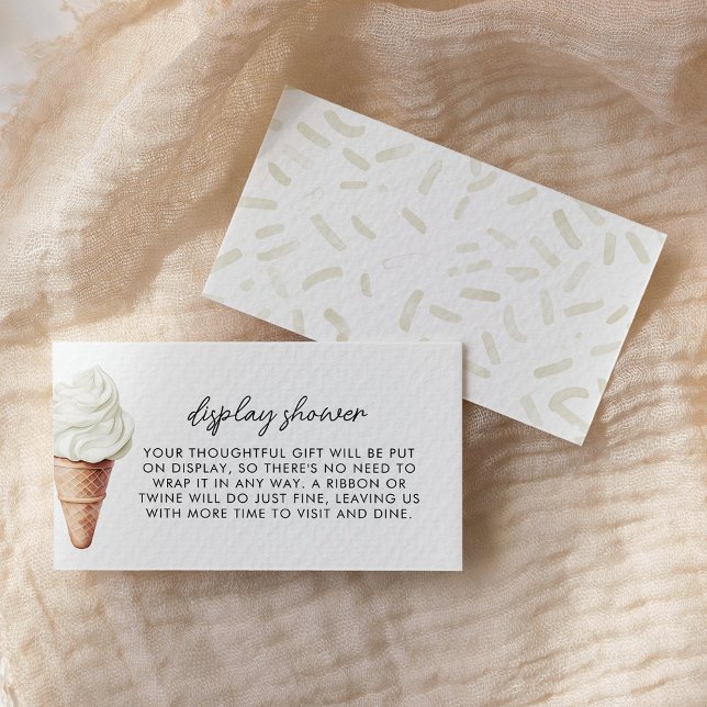 Sie wurde mit einer Vanilla-Display-Dusche versehe Begleitkarte (Von Creator hochgeladen)