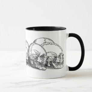 Sieben antike Totenköpfe Tasse