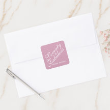 Siebzig und fabelhaftes rosa-glitzerndes Schrift-E