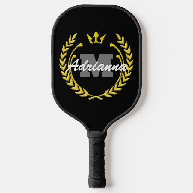 Sieger-Kranz-Monogramm und Name BlackBG Pickleball Schläger (Vorderseite)