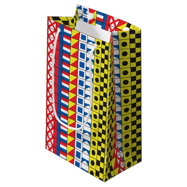 Siehe Worthy_Signal Flags pattern_I Liebe to sail2 Kleine Geschenktüte (Vorderseite Schrägansicht)