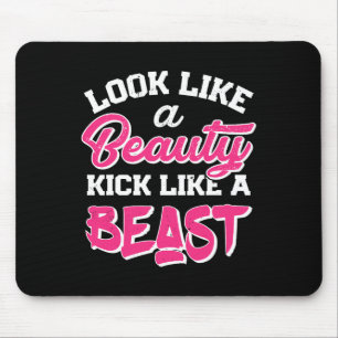 Sieht aus wie ein Schönheitskick wie ein Tier T Sh Mousepad
