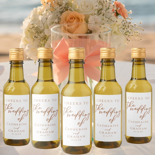 Sienna Brown Typografie Minimalistisch Wedding Min Weinetikett (Von Creator hochgeladen)