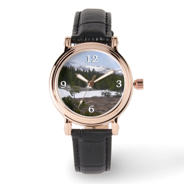 Sierra Nevada Berge und Schnee auf Yosemite Armbanduhr (Vorderseite)