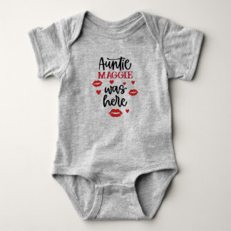 Signature Auntie Liebe und Kisses Baby Bodysuit Strampler