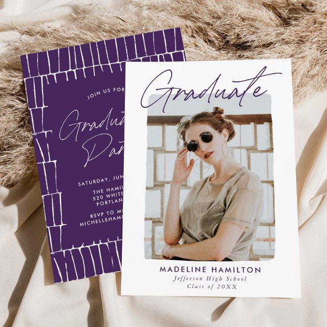 Signature Script Lila Foto Graduation Party Einladung (Von Creator hochgeladen)