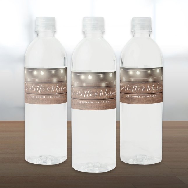 Signature Script rustic Wood String Lights Hochzei Wasserflaschenetikett (Signature Script Rustic Wood String Lights Wedding Water Bottle Label)