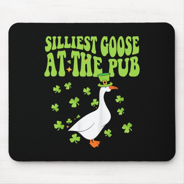Silarly Goose im Pub Kleeblatt St Patricks Day Mousepad (Vorne)