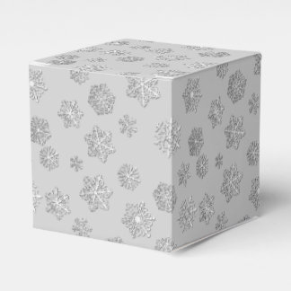 Silber 3-D Schneeflocken auf silberem Hintergrund Geschenkschachtel