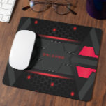 Silber, Schwarz, rotes geometrisches Gaming Monogr Mousepad<br><div class="desc">Der Spielhintergrund des Notebooks zeichnet sich durch eine auffallende Kombination aus roten,  schwarzen und dunkelgrauen geometrischen Linien aus. Die Linien sind in einem fesselnden Muster angeordnet,  das Ihrem Gaming-Setup eine Touch von Eleganz und Eleganz verleiht.</div>