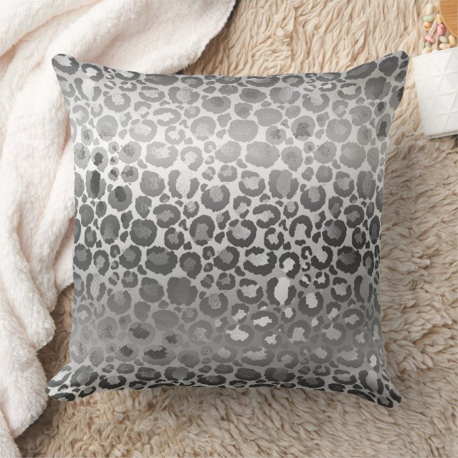 Silber und Weiß Ombre Leopard Animal Print Kissen (Decke)