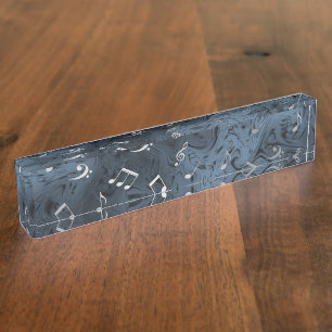 silberfarbene Musiknoten in Blau Namensplakette