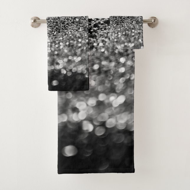 Silbergrauer Glitter Bokeh Glam 2 Badhandtuch Set (Insitu)