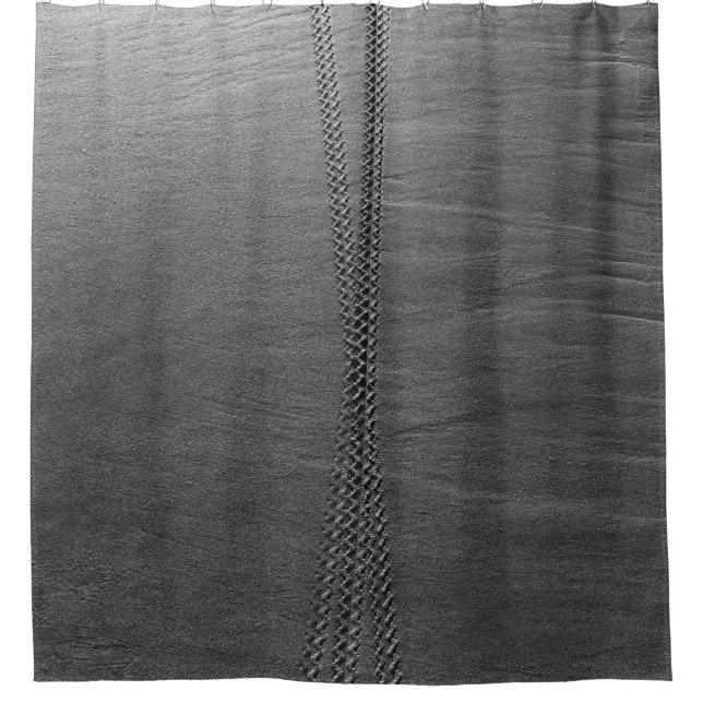 Silberkettenverbindung auf grauem Textil Duschvorhang (Vorderseite)