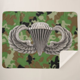 SILBERNE FLÜGEL SHERPADECKE