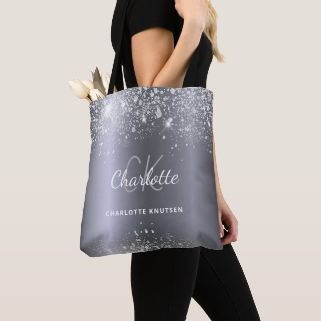 Silberne Glitter-Monogramm-Initialen Name (Von Nahem)