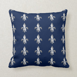 Silberne Lilie auf Indigoblau Kissen