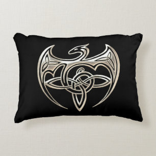 Silberner und schwarzer DracheTrine Celtic knotet Zierkissen