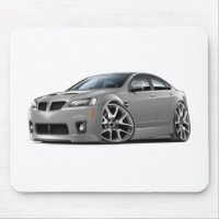 Silbernes Auto Pontiacs G8 GXP