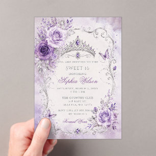 Silbernes Lila Blumenschmetterling Sweet 16 Acryleinladungen