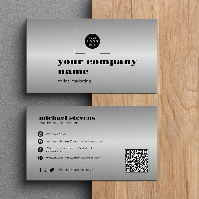 Silbernes modernes benutzerdefiniertes Logo QR-Cod Visitenkarte (Von Creator hochgeladen)