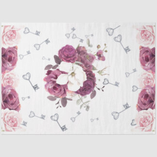 Silberschlüssel und Blumenzwirnpapier Seidenpapier