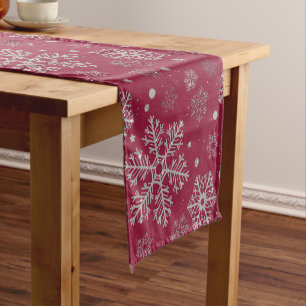 Silberschneeflocken in dunkelrot kurzer tischläufer