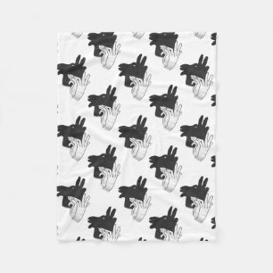 Silhouette Billy Goat Gray Fleecedecke