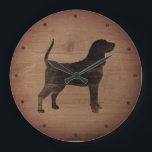 Silhouette Black and Tan Coonhound Rustikal Große Wanduhr<br><div class="desc">Coonhound Lover's Wall Clock. Holzdesign ist bedruckt,  nicht echtes Holz.</div>