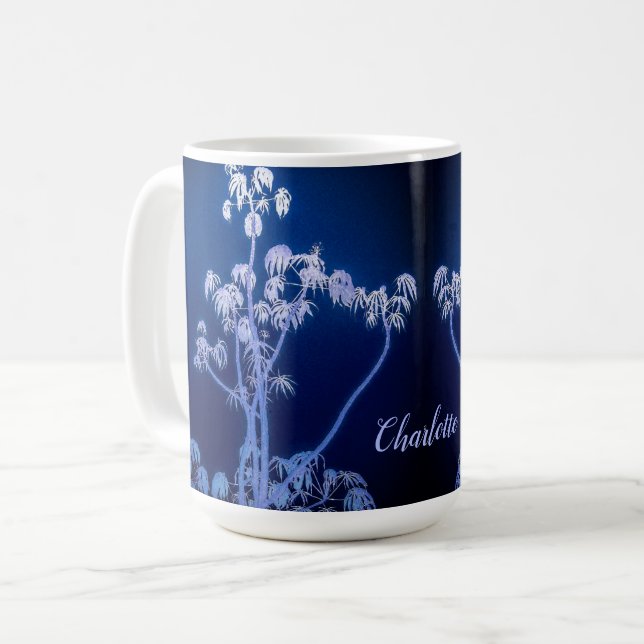 Silhouette der Bäume in der Tasse Royal Blues (Vorderseite Links)