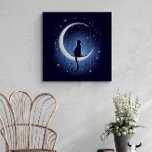 Silhouette der Katze, die vom Mond des Halbmondes  Leinwanddruck<br><div class="desc">Große (81, 28cm x 81, 28cm) Canvas drucken Wandkunst. Schwarze Katze im Nachthimmel auf dem Halbmond. Das kam von einem archaischen Ort,  der schwer in Worten zu beschreiben ist. Ich Liebe Silhouetten und oft in meinen Entwürfen.</div>