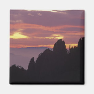 Silhouette des Huangshan (Gelbberg) am Magnet