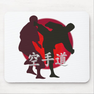 Silhouette des Karatekampfes, roter Mousepad