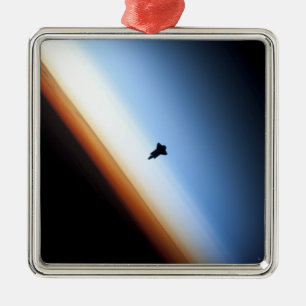 Silhouette des Space Shuttle Endeavour Ornament Aus Metall
