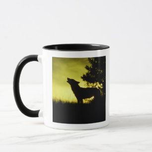 Silhouette des Wolfs heulend Tasse