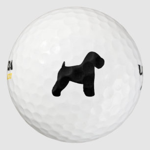 Silhouette eines Soft Coated Wheaten Terriers Golfball