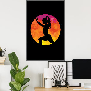Silhouette-Girl-Workout-Mond Poster