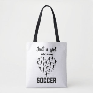 Silhouette Girls spielen Fußball