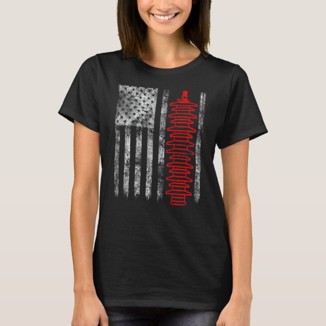 Silhouette Lightning Arrester American Flag Linema T-Shirt (Vorderseite)