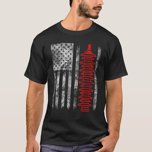 Silhouette Lightning Arrester American Flag Linema T-Shirt (Vorderseite)